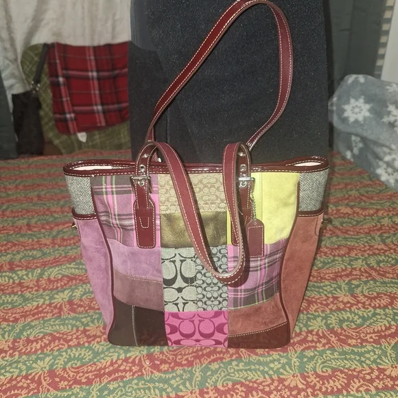 NWOT COAH Y2K Patchwork Tote Purse with Leather Straps - Picture 2 of 13
